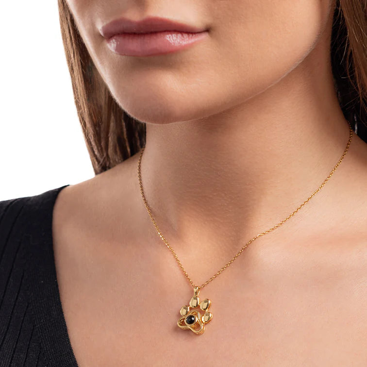 Projection Pet Photo Necklace